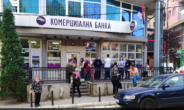 ‘Mungesa e dinarëve’ në zonat serbe në Kosovë: Vështirë pa para, gjithçka është e bllokuar