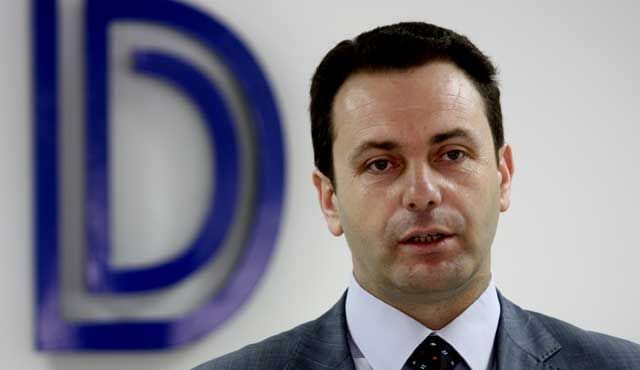 Ish deputeti i LDK-së: Nonsens që mazhoranca ta bojkotojë Kuvendin – VV inatçore, thur lavde për Policinë e nuk ia plotëson kushtet