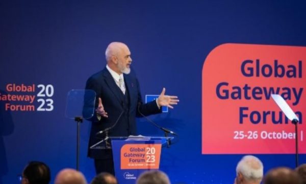 Rama në Bruksel: Duhet të kesh nerva mjaft të forta për tu marrë me BE-në