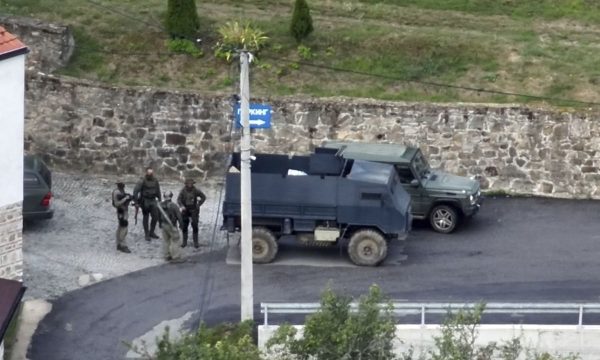Hovenier thotë se 24 shtatori s’do të ndodhte nëse dy palët do t’i zbatonin obligimet