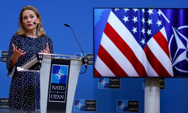 Ambasadorja e SHBA-së në NATO: KFOR-i do të ketë kapacitetet për t’u përballur me sfidat