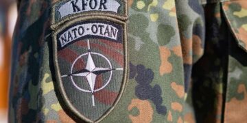 KFOR-it i shtohen edhe 130 ushtarë rumunë