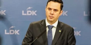“Kurti ta prezantojë draft-statutin e Asociacionit”, Abdixhiku: Koha që Kosova të bëhet pa mashtrues