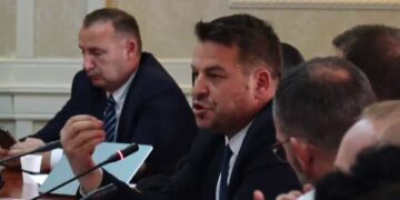 Muja fillon u përmend shifra, minatori ia kthen: “S’kemi kohë për kilifekte, mos na lodhni me këto sene”