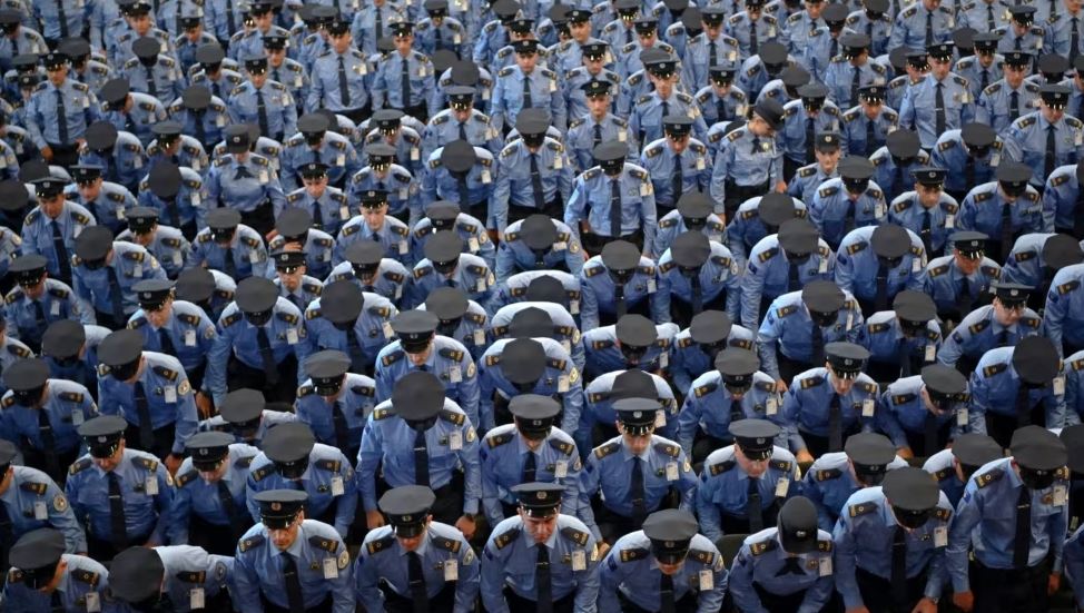 Mbi 20 milionë euro/Secili polic i Kosovës do të përfitojë nga 3500 euro. Çka thotë vendimi i Gjykatës Supreme për pjesëtarët e Policisë?
