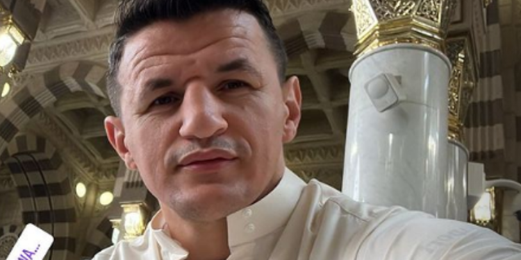 Robin Krasniqi shkon në Mekë dhe Medinë