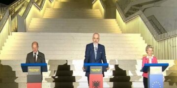 Sholz përmend vrasjen e policit të Kosovës: Morëm një goditje në rajon, e dënojmë ashpër sulmin brutal