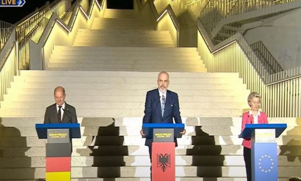 Sholz përmend vrasjen e policit të Kosovës: Morëm një goditje në rajon, e dënojmë ashpër sulmin brutal