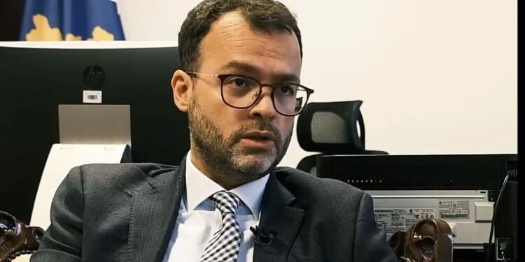 Vela: Në dialog duhet të fokusohemi te njohja de fakto e Kosovës nga Serbia