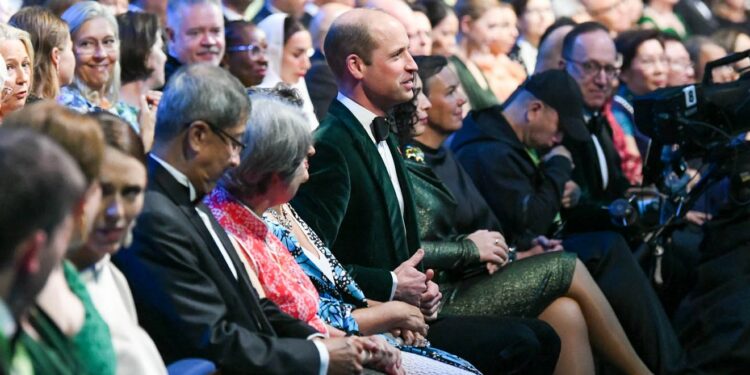 E ulur afër Princit William, Osmani merr pjesë në ceremoninë e Earthshot Prize
