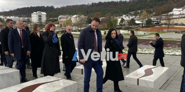 Konjufca: 28 Nëntori gjithmonë fillon në Prekaz