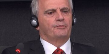 Dedaj nga Haga: Presidentja më shkarkoi nga pozita e ambasadorit, në vend timin e dërgoi burrin e saj