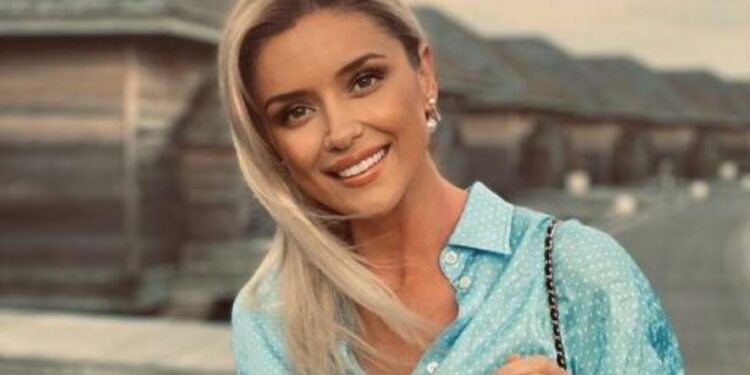 Alketa Vejsiu humb babain