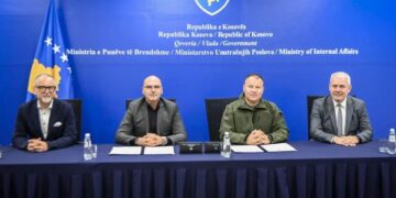 Sveçla: Zyrtarët policorë dhe rekrutët do të trajtohen me prioritet në spitale