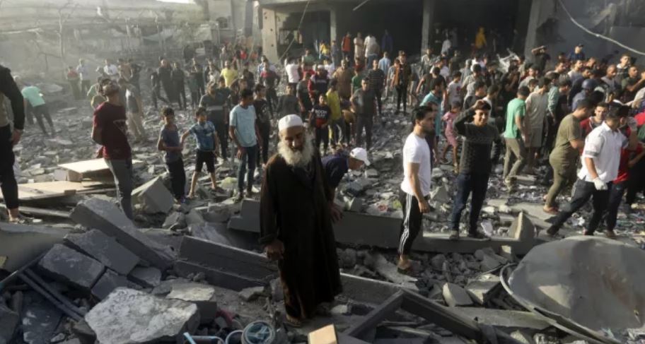 Eksperti i OKB-së: Ndërprerja e ujit të pijshëm në Gaza është krim kundër njerëzimit