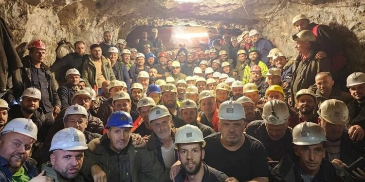 Minatorët thonë se u tradhëtuan nga pushteti