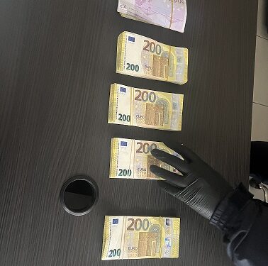 65 mijë euro tentohen të futen ilegalisht nga Shqipëria në Kosovë (FOTO)