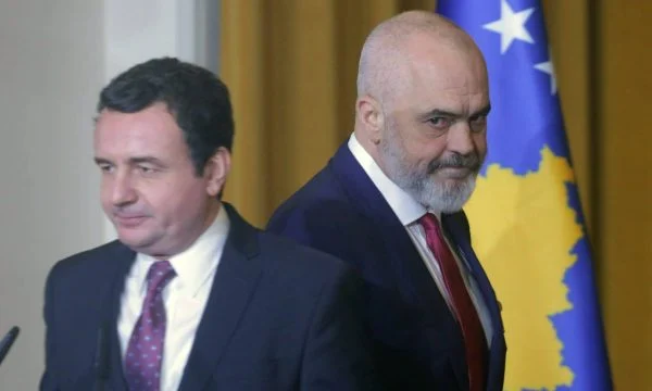 Përplasjet Kurti-Rama, Haliti: Po shtyhen se kush është më i rëndësishmi te shqiptarët