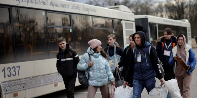 Gati 5 milionë njerëz të zhvendosur brenda Ukrainës