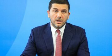 Krasniqi: Shtyrja e afatit të regjistrimit të popullsisë po bëhet qëllimisht nga Kurti për fshehjen e shifrave reale