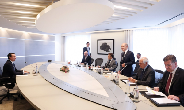 Kurti zbulon prapaskenat nga Brukseli: Ka pasur ide që të nënshkruaj vetëm unë