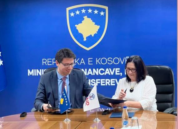 Ministria e Financave dhe USAID nënshkruajnë marrëveshje për krijimin e sistemit elektronik për përcjelljen e faturave