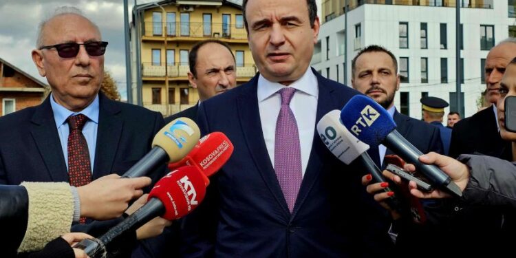 Kurti: Afrim Zhitia e Fahri Fazliu janë sinonim i shprehjes “deri në frymën e fundit”