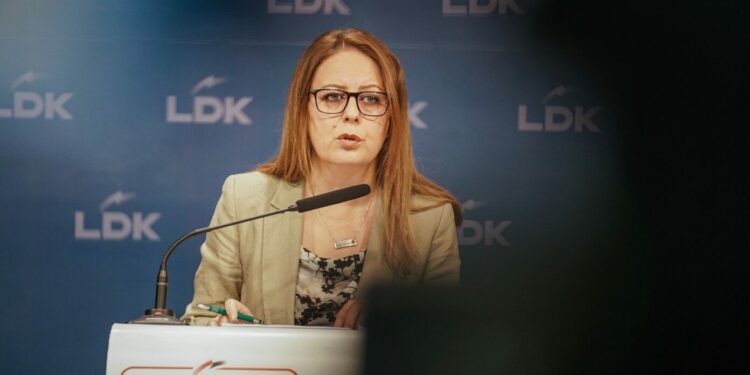 Bajrami numëron dështimet e Albin Kurtit: Veç Qeveria e LDK-së mund t’i kthejë trendet pozitive në ekonomi