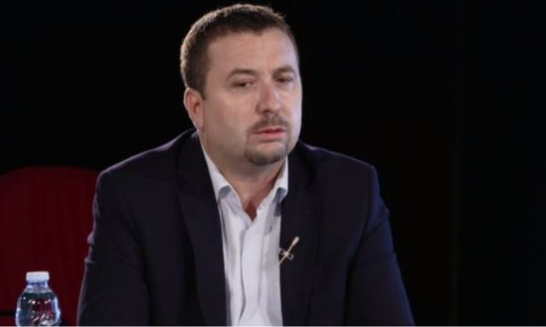 Latifi i quan mjerana ata që i fishkëllyen izraelitëve, ua kujton lloçin në stadium