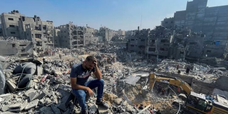 Numri i palestinezëve të vrarë nga sulmet izraelite në Gaza rritet në mbi 14.100