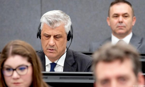 Prokuroria kërkon që Thaçit, Veselit dhe Selimit t’u pezullohen vizitat