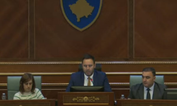 “Për ta ruajtur dinjitetin e Kuvendit do të votojë kundër”, Konjufca s’e mbështet një propozim të VV-së