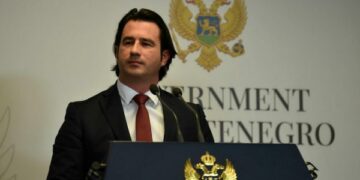 “Ministri malazez i Drejtësisë abuzoi me kompetencat duke i amnistuar kriminelët e luftës në Kosovë”
