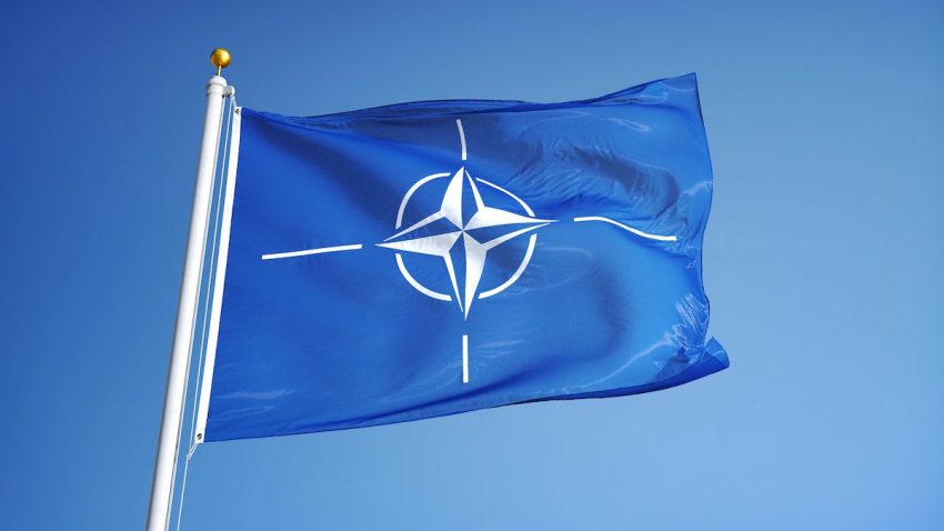 NATO uron Pavarësinë e Shqipërisë