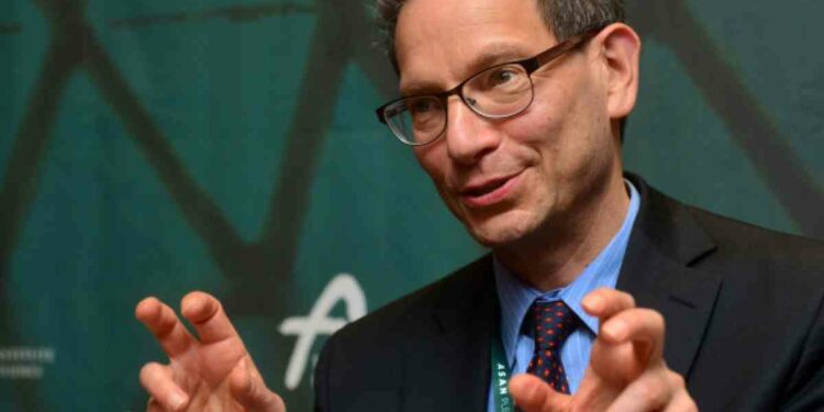 Profesori amerikan: Nëse Serbia e dëshiron anëtarësimin në BE, duhet ta njohë Kosovën