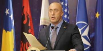 Gjeneral Jashari takohet me gjeneralin Breuer