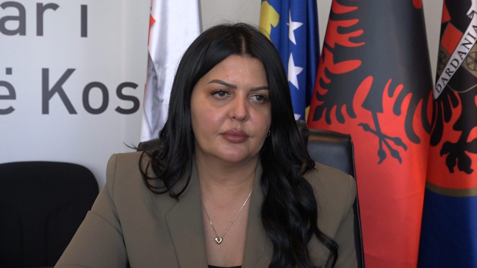 Krasniqi pret që Lajçaku t’ia prezantojë krerëve të opozitës draftin e Asociacionit