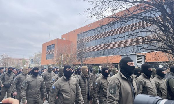 NJSI’ja nis protestën para Qeverisë