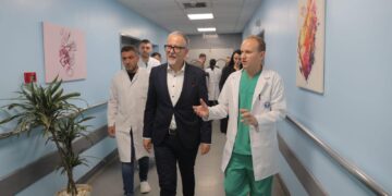 Ministri Vitia: Nis investimi në Klinikën e Kardiokirurgjisë, mbi 750 mijë euro vlera e investimit