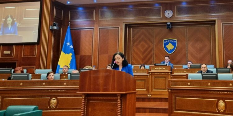 Presidentja Osmani nga Kuvendi: Kosova nuk zmbrapset, nuk thyhet