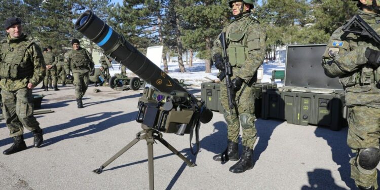 Sistemi anti-tank “OMTAS” nga Turqia për herë të parë në Kosovë