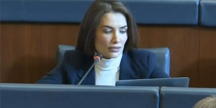 Musliu-Shoshi: Të punojmë fort që gratë të mos vriten, për gjakpirësit burgu nuk mjafton!