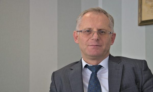 Më shumë buxhet për komunat e LVV-së, Bislimi: Raporti i GAP-it është manipulim statistikor