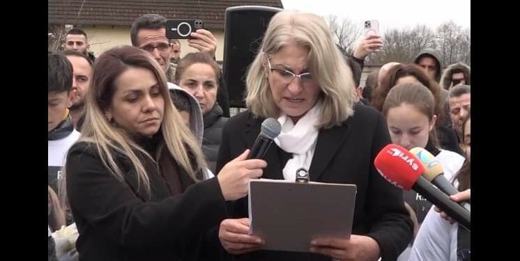 “Naim Murseli është përbindësh, i paburrë, frikacak”, Teuta Haxhiu, mësuesja e Liridonës përlotë me vargjet kushtuar të ndjerës