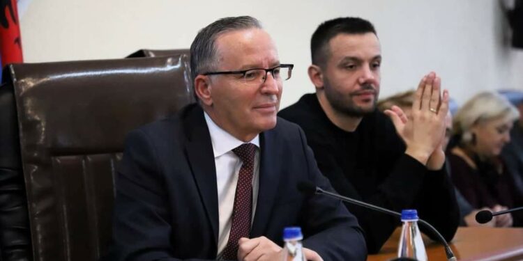 Kryetari Hamza mbajti takimin e dytë publik me qytetarë, shpalosi punën e tij për vitin 2023