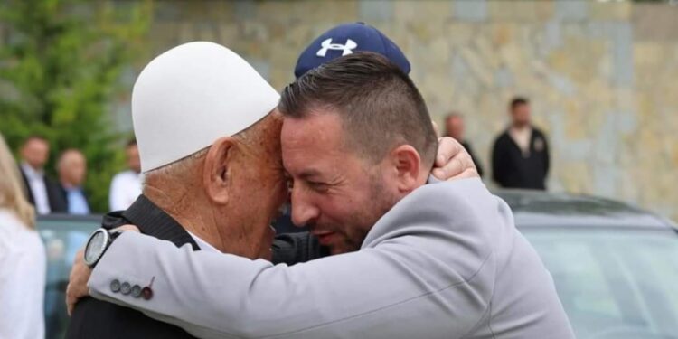 Dita e veteranit, ish ministri Mehaj: Komandanti heroik Adem Jashari, përherë do të mbetet udhëheqësi ynë ushtarak