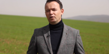 “Kurrë mos u kthefshin”, Peci “mallkon” opozitën