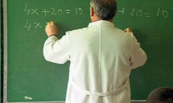 Çka thotë Ministria e Arsimit për vlerësimin e mësimdhënësve, kur do të nis procesi?