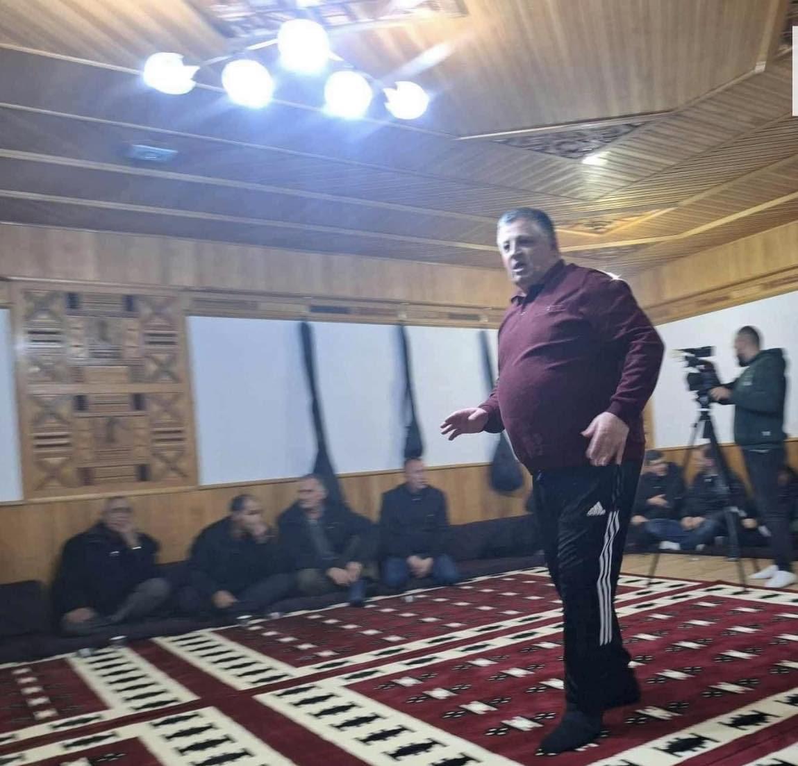 “Deri në fund të 2024 s’guxoj me fol…”, pamje nga Oda e Nasim Haradinajt!