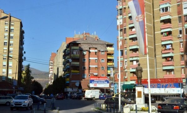 Zvarritet procesi për largimin e kryetarëve të komunave në veri